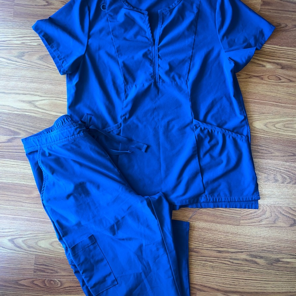 Scrub Set